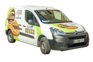 Véhicule de livraison Ekin Pizza à Thierville sur Meuse