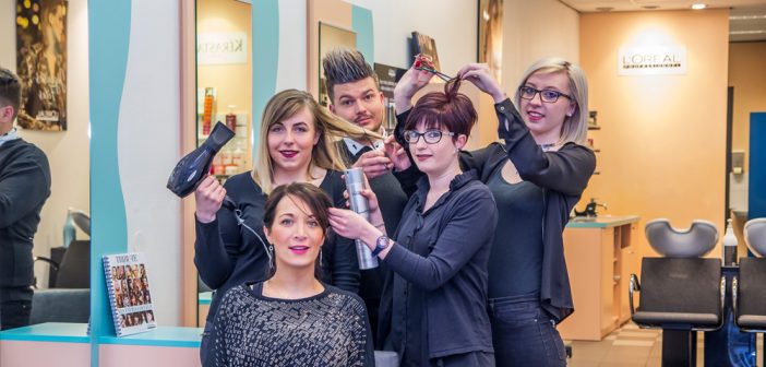 Equipe Tchip Coiffure Verdun : Ophélie (x2), Tony, Anne-Laure et Aliciane.