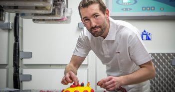Yannick Grisvard pâtissier pour les boulangeries Renaud