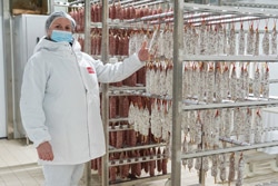 Salaison à l'atelier des éleveurs
