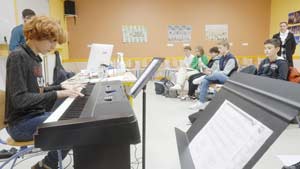 Cours de musique au Collège Saint-Jean de Verdun