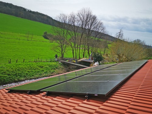 Installation de panneaux photovoltaïques