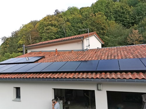 Installation de panneaux photovoltaïques