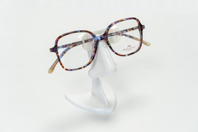 Monture de lunette, opticienne à domicile à Revigny