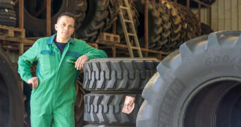 Sylvio au service pneumatiques tracteurs à Stenay et sur tout le nord de la Meuse
